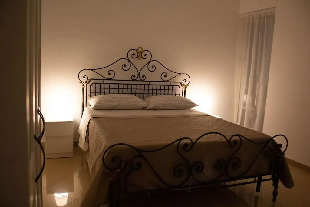 Almameda House Napoli Apartment  Naples